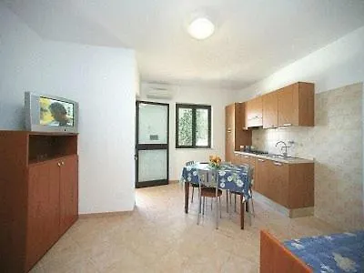 Santa Maria Villaggio Turistico 3*